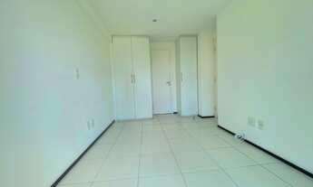 Imagem 7: Apartamento para venda tem 75 metros quadrados com 3 quartos em Guararapes - Fortaleza - C