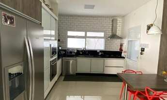 Imagem 6: Linda casa para venda em Alphaville. Moderna. Integrada