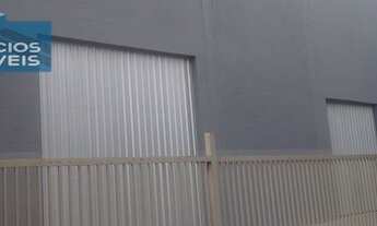 Imagem 4: Galpão industrial para venda ou locação, tem 557 m², com 1 apto de 1 quarto