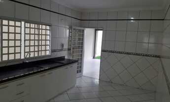 Imagem 7: Casa no Setor Faiçallville com 3 quartos sendo 2 suítes 360m²