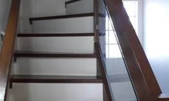 Imagem 6: Sobrado para venda possui 250 metros quadrados com 4 quartos em Laranjal - Pelotas - RS