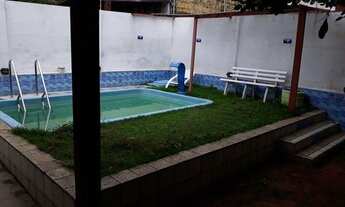 Imagem 2: Casa para venda com 400 metros quadrados com 3 quartos