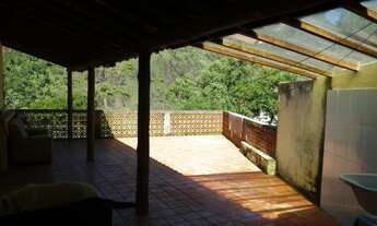 Imagem 2: Casa para venda tem 220 metros quadrados com 3 quartos em Araras - Petrópolis - RJ