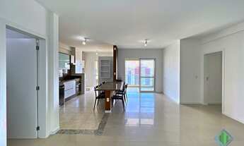 Imagem 2: Apartamento para venda com 111 metros quadrados com 3 quartos em Estreito - Florianópolis