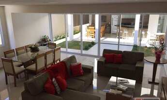 Imagem: Casa residencial à venda, Vila do Golfe