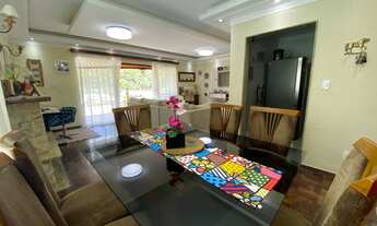 Imagem 4: RARIDADE Casa com 3 quartos e piscina a 5 min do Centro da cidade