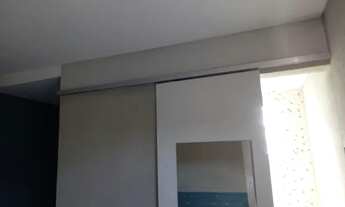 Imagem 4: Casa Pequena Casa em condomínio com 1 dormitório