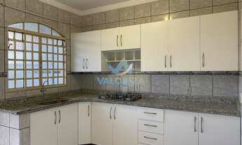 Imagem 7: Casa para venda possui 90 metros quadrados com 3 quartos