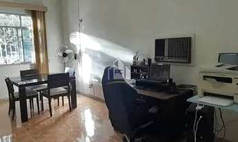 Imagem 6: Casa à venda no Bairro Chic, com 5 quartos e ótima área externa - terreno com 352m2