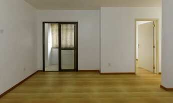 Imagem 3: Apartamento com 3 Quartos para Alugar no bairro Centro com 103m²