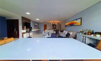 Imagem 3: Um apartamento amplo e aconchegante na Barra, com tudo o que você precisa perto de você