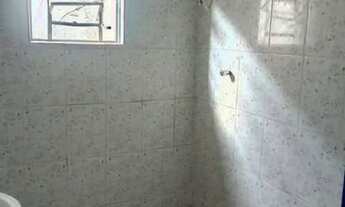 Imagem 5: Casa em franco da rocha onibus na porta