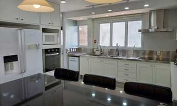 Imagem 5: Apartamento reformado amplo com ótima iluminação com 192 m², localizado no bairro do paraí