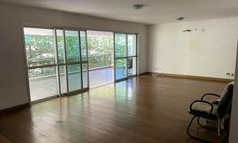 Imagem 2: Apartamento à venda na quadra da praia no Leblon