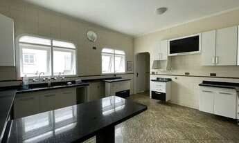 Imagem 3: Casa para aluguel possui 680 metros com 4 quartos sendo 4 suítes