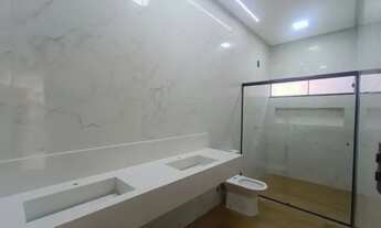 Imagem 2: Casa Alto Padrão em Aparecida de Goiânia,Localizada à 200 mts do Anel Viário, 10 minutos d