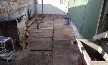 Imagem 2: Casa para aluguel possui 60 metros quadrados com 2 quartos em Medianeira - Porto Alegre