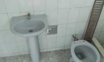 Imagem 6: Casa tipo quitinete; sem condomínio/sem IPTU/sem Tx. incêndio; excelente localização