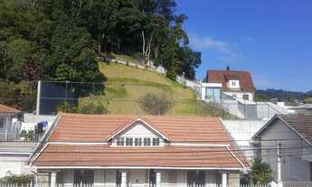 Imagem 3: Casa 250 m2 com 4 suítes Valparaíso - Petrópolis - RJ