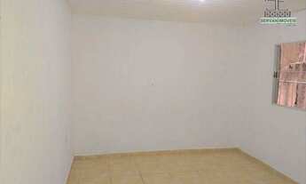 Imagem 6: Casa com 1 dormitório para alugar por R$ 750,00/mês - Baronesa - Osasco/SP