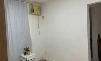 Imagem 6: Casa simples gramada