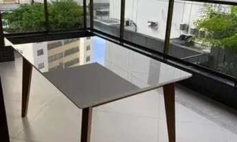 Imagem 2: 1 Quarto - 55 m² - Varanda - 1 Vaga de Garagem