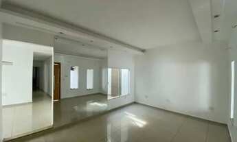 Imagem 2: Casa em capim macio