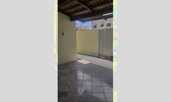 Imagem 6: Casa Ampla, Ventilada e Bem localizada com 3 quartos, sendo 1 suíte