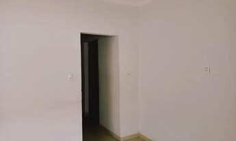 Imagem 2: CASA SETOR UNIÃO 3 QUARTOS SUÍTE PORCELANATO PRÓXIMO A AVENIDA T-9 OPORTUNIDADE ÚNICA