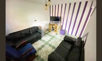 Imagem: Casa à Venda - Horto Florestal, 2 Quartos