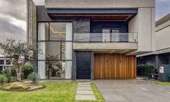 Imagem: Casa beira lago mobiliada e decorada com