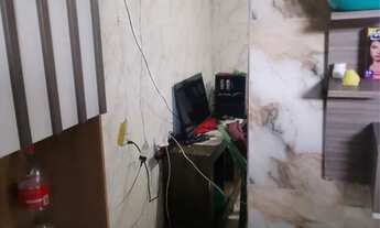 Imagem 4: Vende-se no Tenone (D