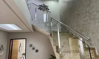 Imagem 7: Casa triplex com 4 quartos sendo 1 suíte a venda em Matias Barbosa