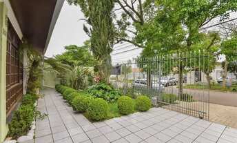 Imagem 5: Casa Térrea 4 Dormitórios (1 Suíte) - 2 Vagas de Garagem - Jardim e Edícula