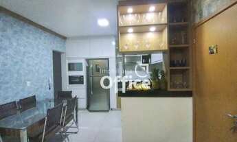 Imagem 2: Apartamento com 3 Quartos à venda, 92 m² por R$ 400.000 - Chácaras Colorado - Anápolis/GO