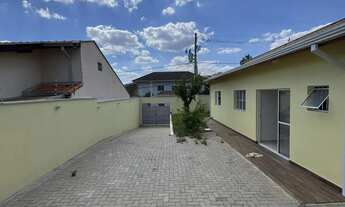 Imagem: Duas Casas Térreas no Centro de São Roque!