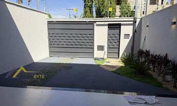 Imagem 3: Casa para Venda em Goiânia, Setor Três Marias, 3 dormitórios, 1 suíte, 3 banheiros, 3 vaga