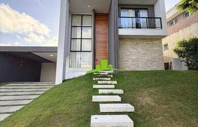 Imagem 3: Alphaville Litoral Norte 2, Casa à Venda com 4 Suítes, 240m², Pé-Direito Duplo, Varanda Go