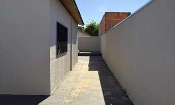 Imagem 3: Vendo casa altos do parque2 Cuiabá-MT pego carro, moto também