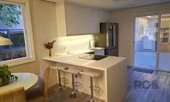 Imagem 5: Casa reformada com 3 dormitórios, 5 vagas no bairro São João