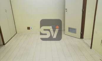 Imagem 4: Centro. 4 salas. Recepção. Ar central. Copa e banheiro