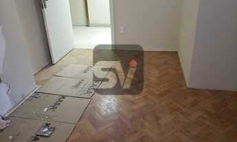 Imagem 2: Sala Comercial com banheiro. Centro. Excelente localização