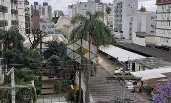 Imagem 5: PORTO ALEGRE - Apartamento Padrão - Menino Deus