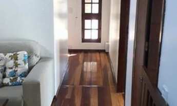 Imagem 2: Sobrado para venda possui 250 metros quadrados com 4 quartos em Laranjal - Pelotas - RS