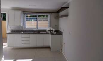 Imagem 4: PORTO ALEGRE - Casa Padrão - Camaquã