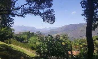 Imagem 6: Casa de condomínio para venda possui 200 metros quadrados com 3 quartos em Araras - Petróp