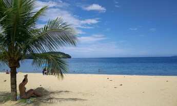 Imagem: Apto no condomínio Garatucaia 150m da praia
