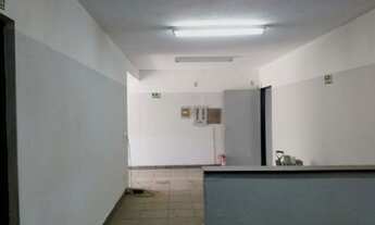 Imagem 4: Salão Casa com 2 dormitórios