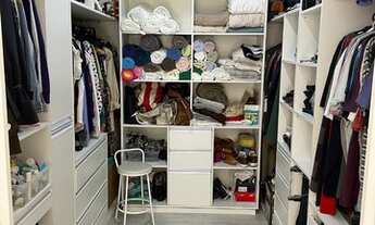 Imagem 7: Excelente Casa no condomínio New Ville em Santana de Parnaíba 3 suítes Piscina