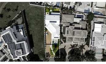 Imagem 4: Casa com 4 suítes, sendo 1 no térreo, à venda!